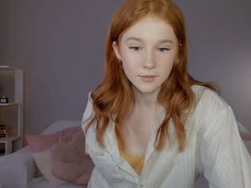 leahsthetics's chat room
