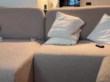 monika_reed1's chat room