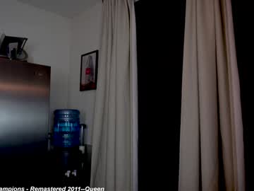 x_lily_x's chat room