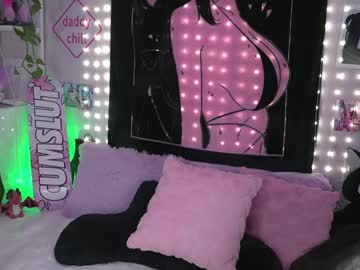 crimsonkitten's chat room