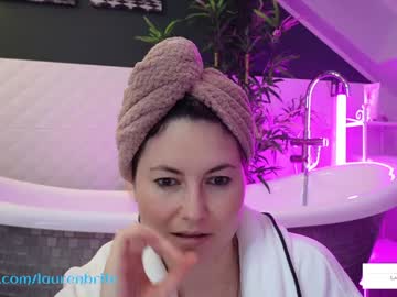 laurenbrite's chat room