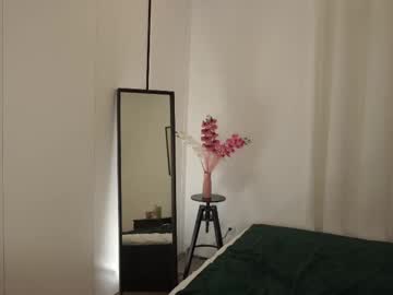 miarouxie's chat room
