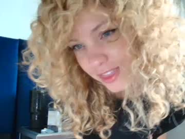 theislandgirl's chat room