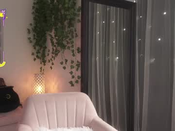 mysticxkitty's chat room