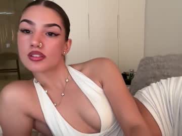 ava_delightt's chat room