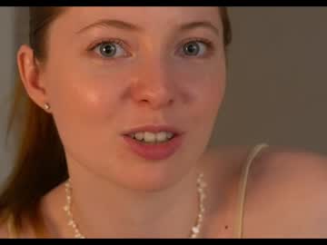 mona_elisa's chat room