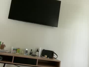 camiliakxoxo's chat room