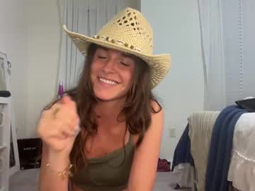 yourgirlnicolexo's chat room