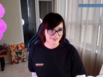 aavee's chat room