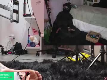 crimsonkitten's chat room