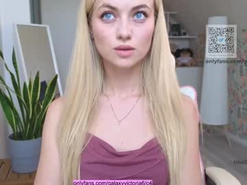 brilliantvictoria's chat room