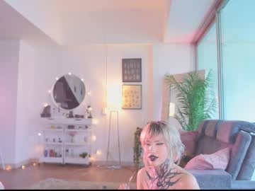 goth_dolll's chat room