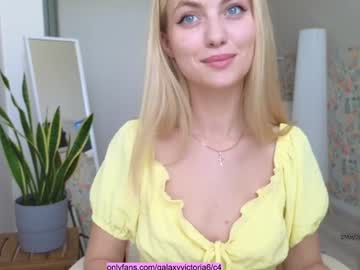 brilliantvictoria's chat room