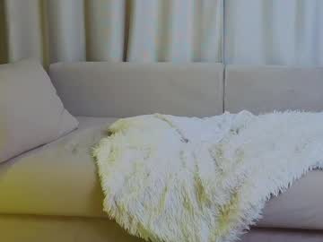 honey_bunny_96's chat room