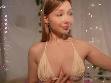 april_blush's chat room