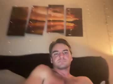 sillyspacekitten808's chat room