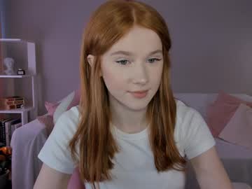 leahsthetics's chat room