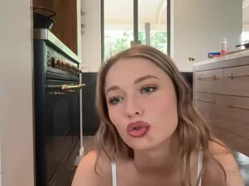giselleflexible's chat room