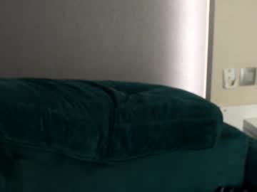 bunnyclide's chat room