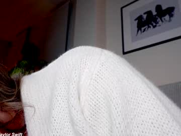 x_lily_x's chat room