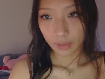 vivianwinters's chat room