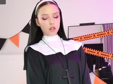 tinyangelxx's chat room