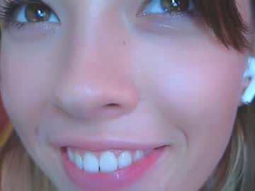 _demi_dee_'s chat room