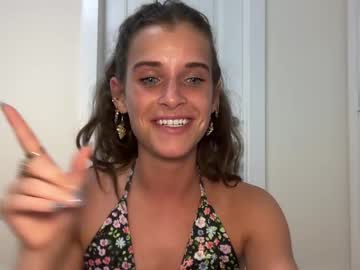 yourgirlnicolexo's chat room