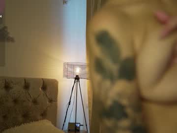 linda_warners's chat room