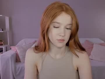 leahsthetics's chat room