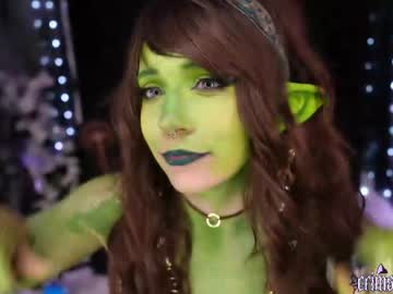 crimsonkitten's chat room