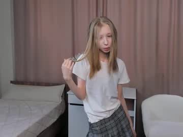 lynetcheckley's chat room