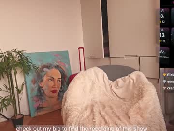 venus_in_jeans's chat room