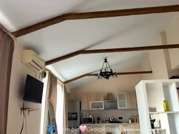 chloe_show's chat room