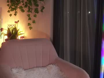 mysticxkitty's chat room