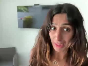 camiliakxoxo's chat room