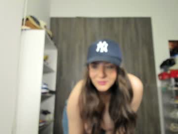 lindabluee's chat room