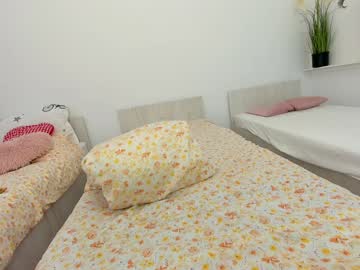 ehotlovea's chat room