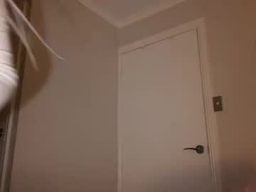 kittengirlxo's chat room