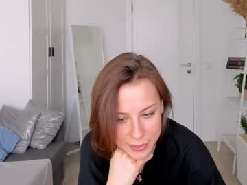 elannand's chat room