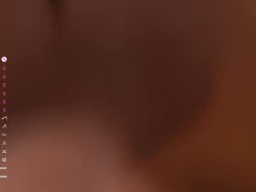 lucie_beltran's chat room