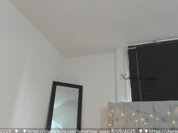 katestone_again's chat room