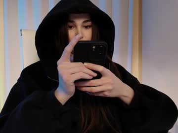 hollyextra's chat room
