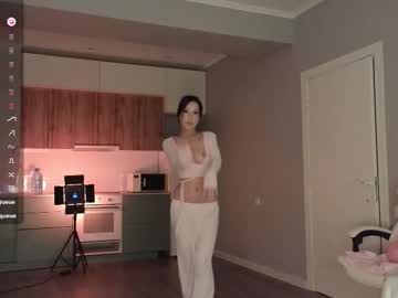ella_lee15's chat room