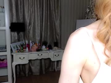 gooody_girl's chat room