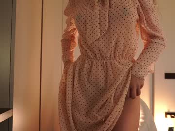 ms_seductive's chat room