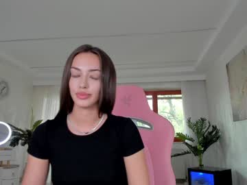 tiffanyhouston_'s chat room