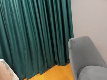 ehotlovea's chat room