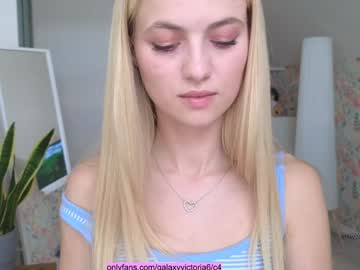 brilliantvictoria's chat room