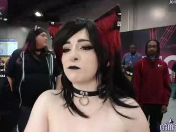 crimsonkitten's chat room